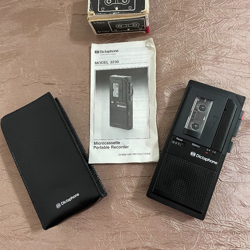 Dictaphone Model 3230 Microcassette Portable Recorder